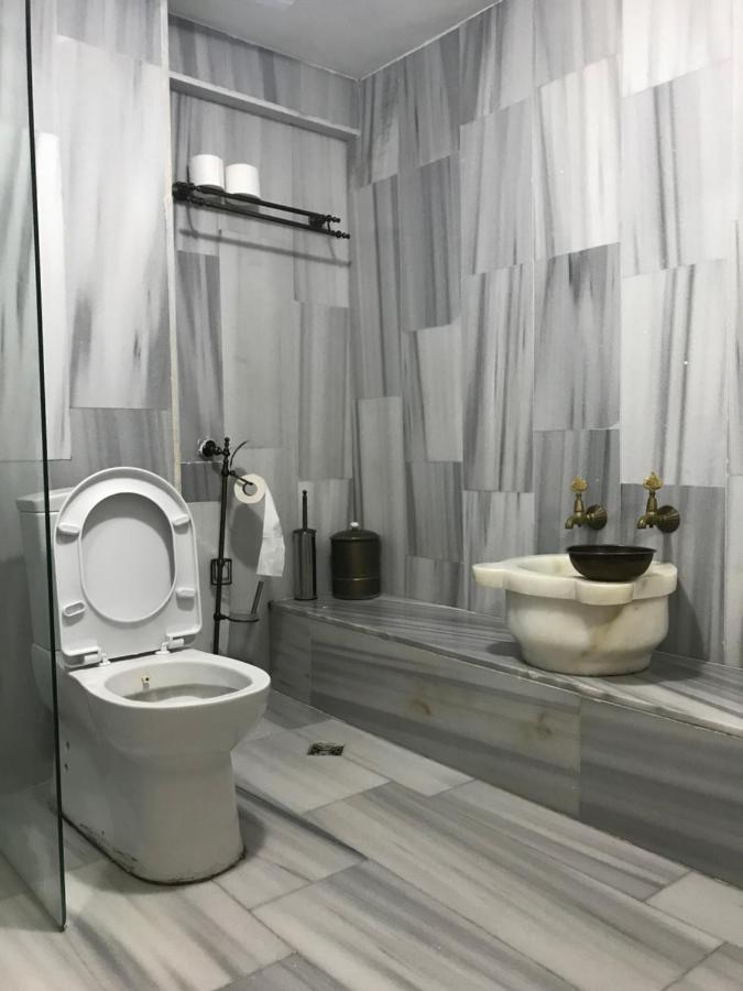 Tune Hostel Isztambul Kültér fotó